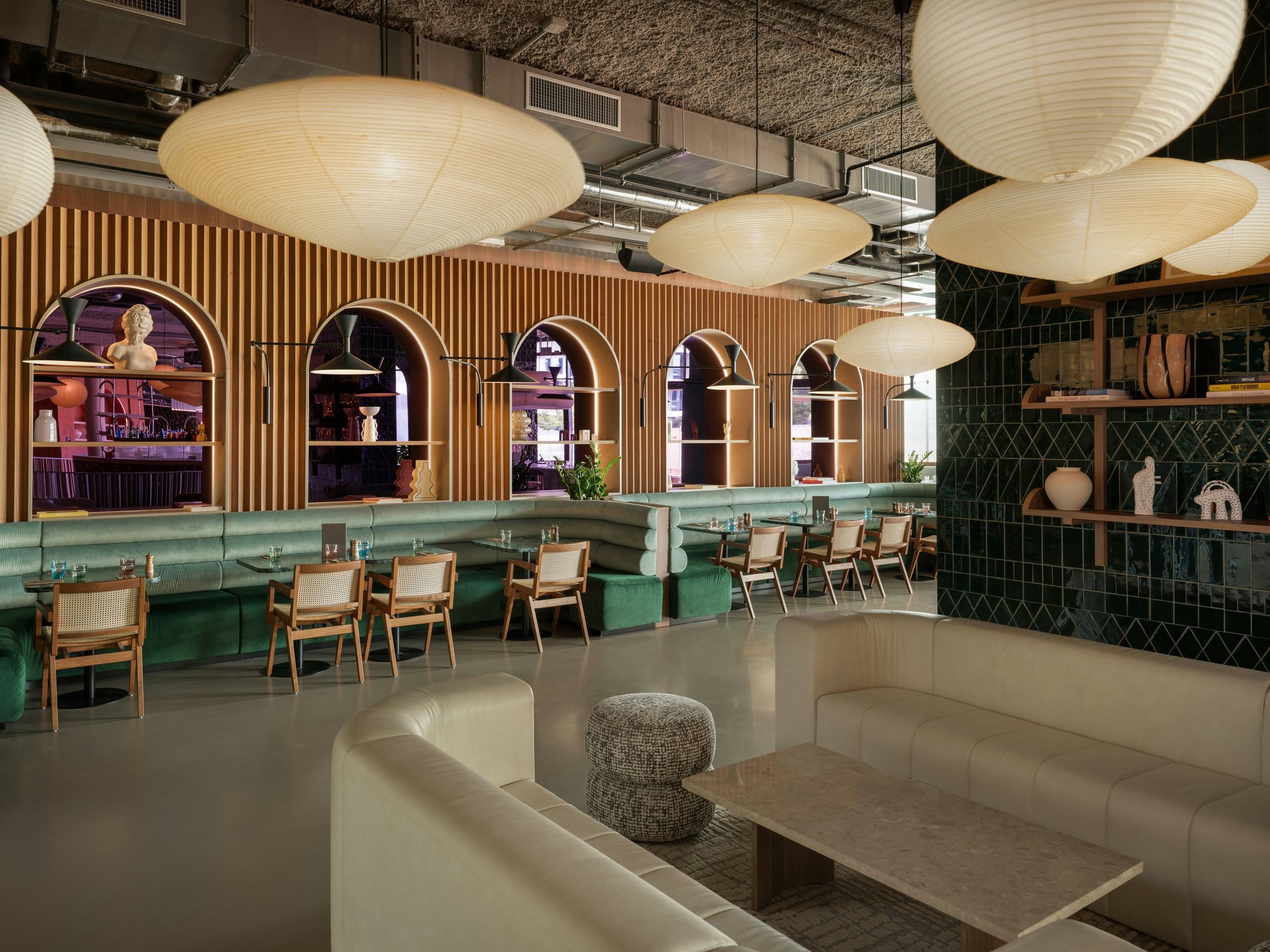 4xUbfGy6pEmsELfNmRZ6yA_The_Social_Hub_Rome_Restaurant_S