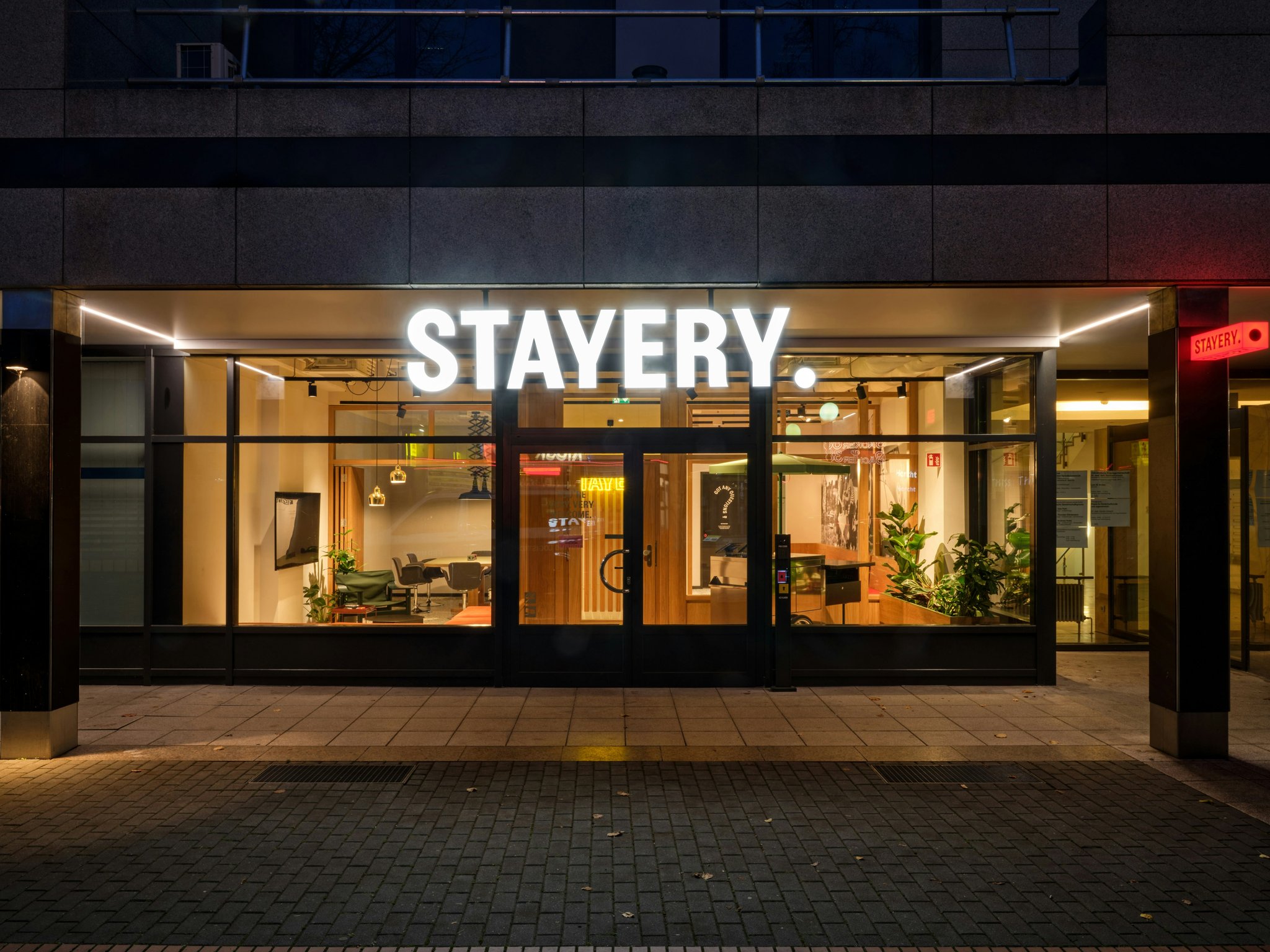 ruzfSSXbiE2rm437LwcMrQ_Stayery-Wolfsburg-SH-Aussenansicht_S