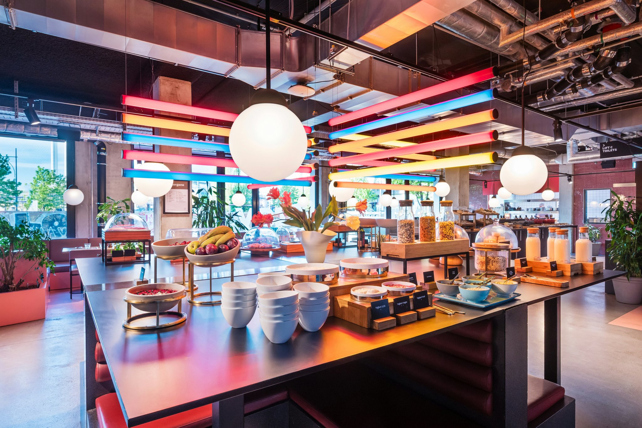 TIHwN9SHBUSmK3d3c7CqAA_Berlin_Interior_Restaurant_2026-2_S
