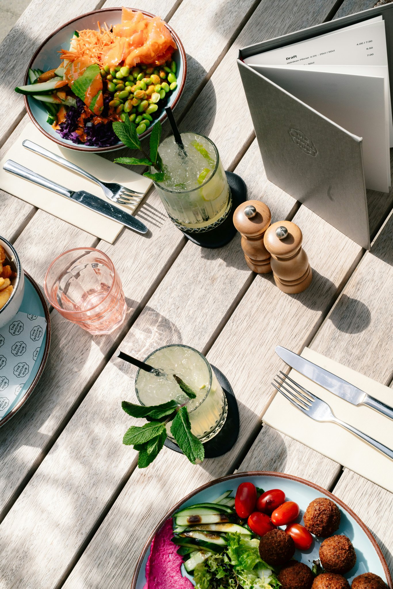 7WQEzKpWSUGypqXoaL996A_Eindhoven_Food_and_Drinks_2026_S