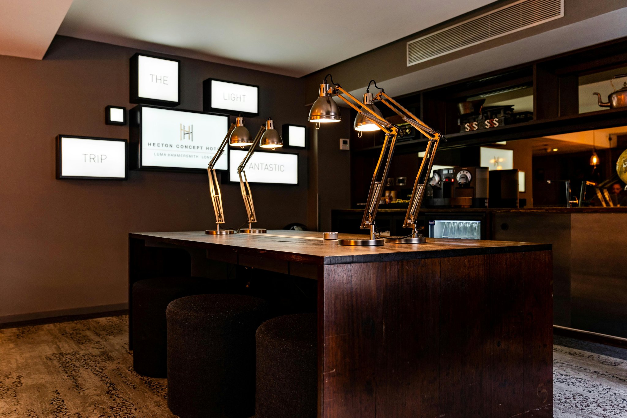 DCPn4f3zXUKTNAEfE8kfVw_Reception_Lobby_S