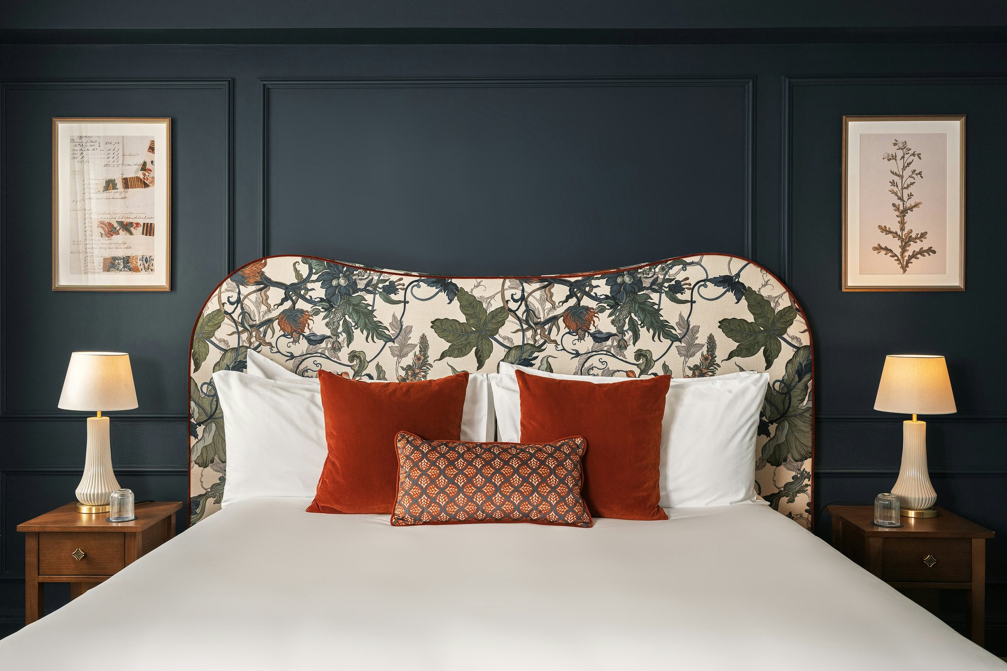 oVErGQ2Z02sEgjgk8Wb5w_Comfy_Room_blue_S