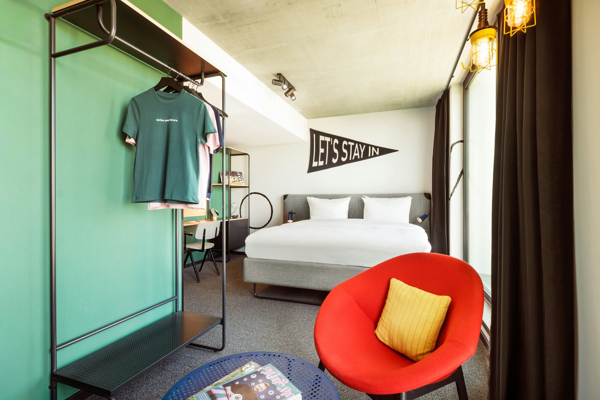 XO8BkfG5HUih0Gb07RaAPA_Berlin_Interior_Family-Room-Bunk_2_S