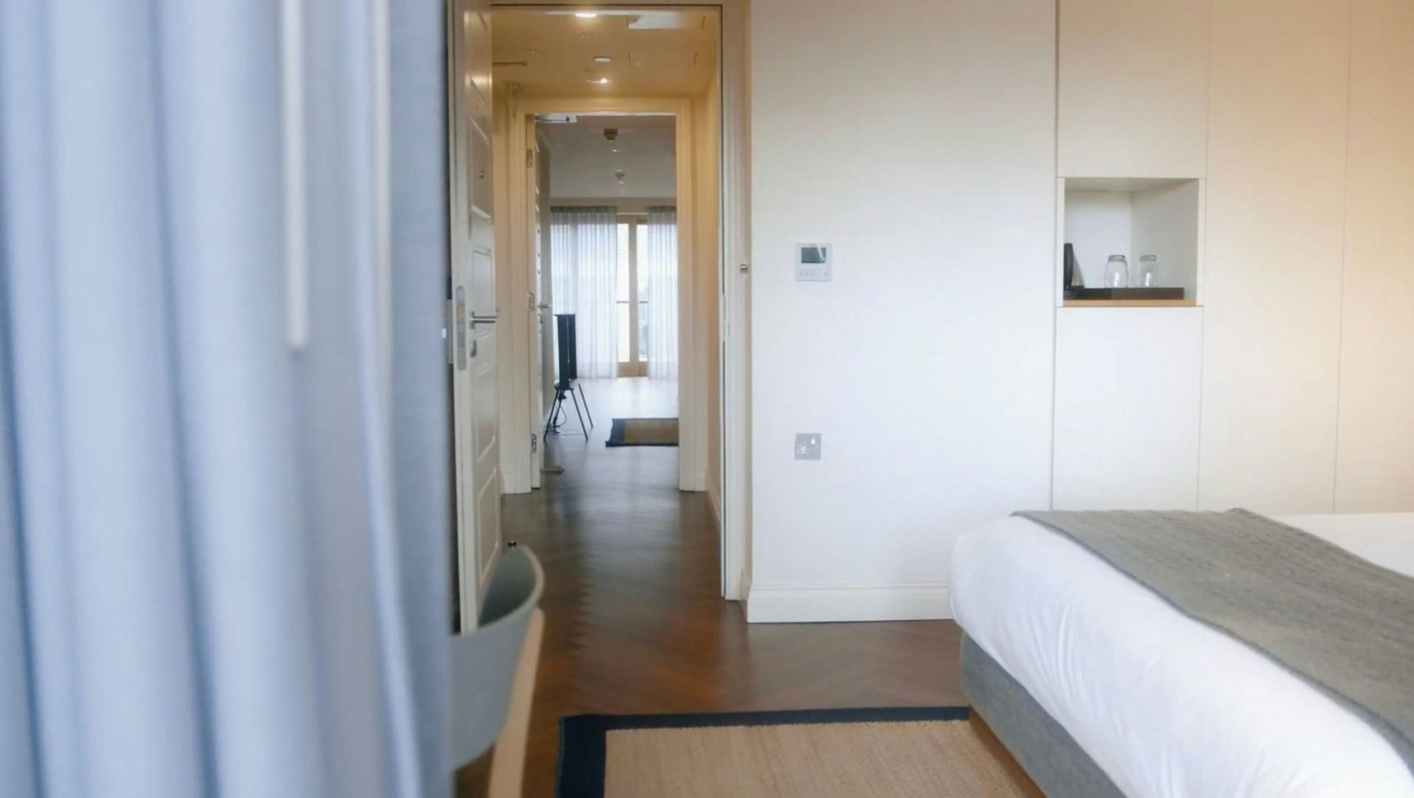 iwN8GYO2oUC16lEVgnmdg_Interconnecting_Rooms-00_S