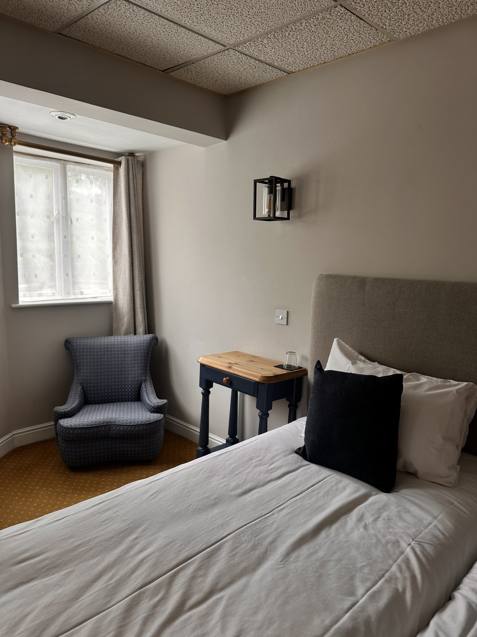 Standard_Twin_Room2_S