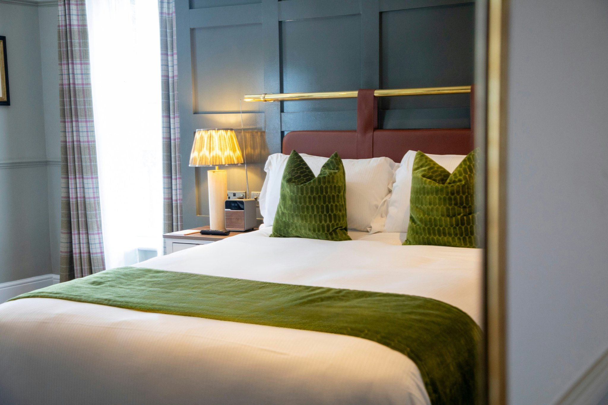 WeMuH0StCUOGv55WPtRYlA_Room_8_-_Deluxe_Double_Room_S