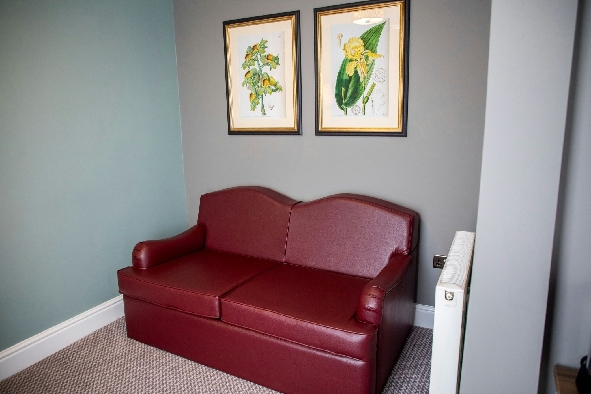 Oouo7DtSRka9e1b4XGWZfQ_Room_1_-_Deluxe_Double_Family_Room_S