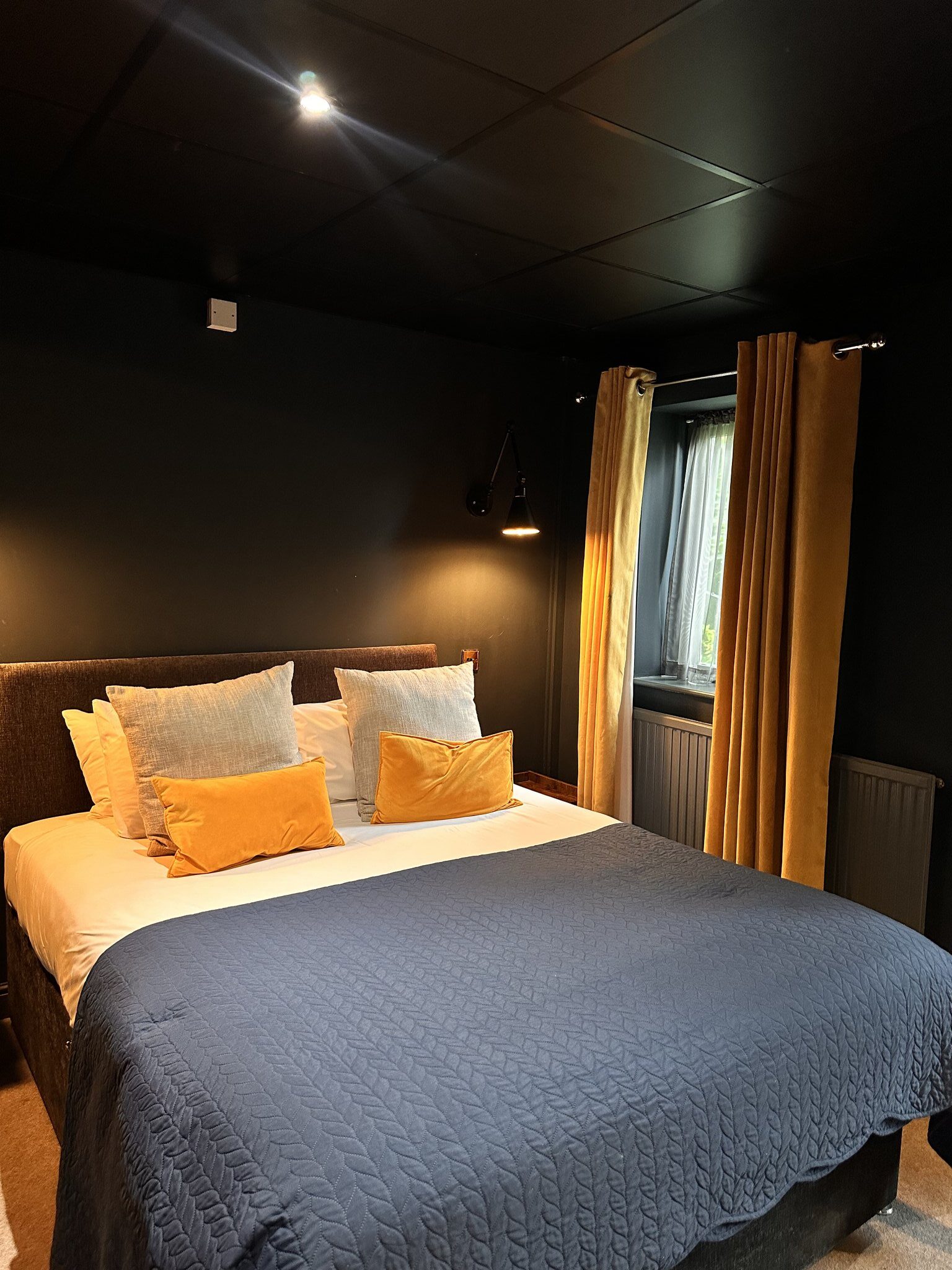 Deluxe_Room_S