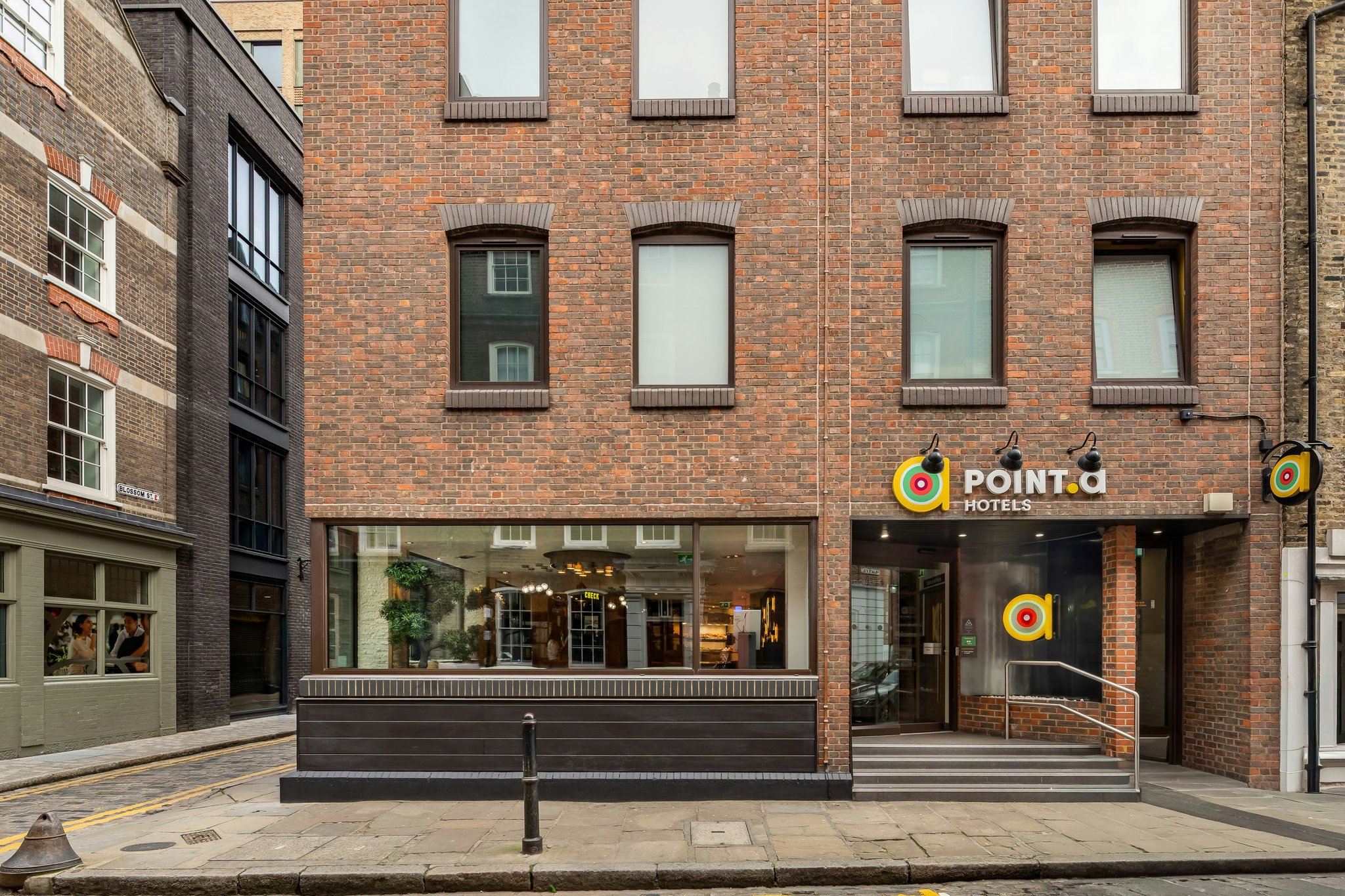 oyAo2JMDESQoYLqJwy0w_Liverpool_Street_Exterior_S