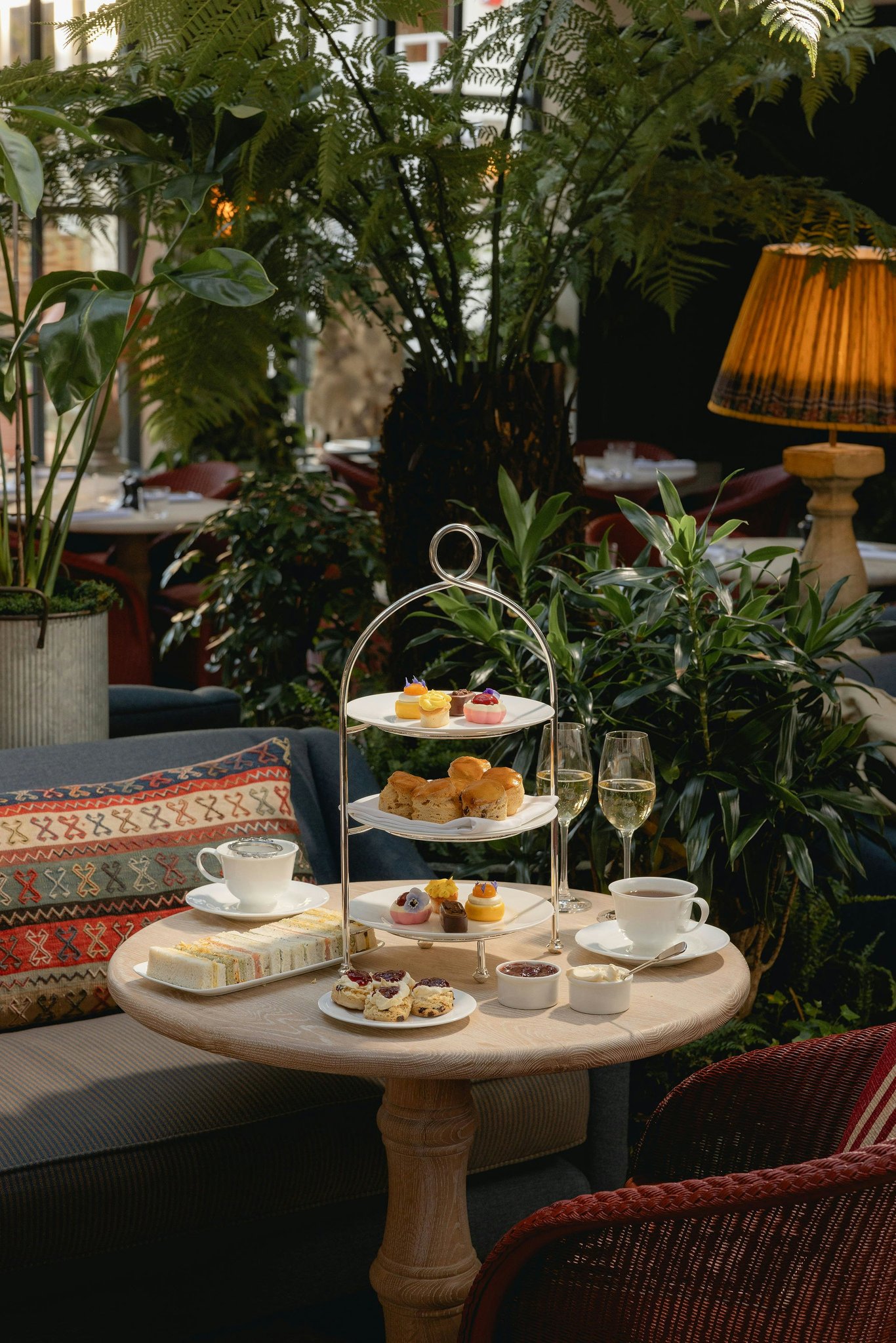 wWm7Bbu0Ckq61PUZit7FAQ_TZB_-_Afternoon_Tea_S
