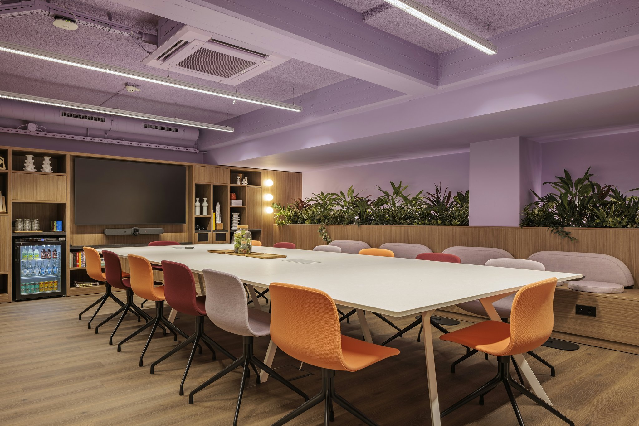 KjVSlEvSKESNR8aYzJ8jw_Meeting_Room_(7)_S