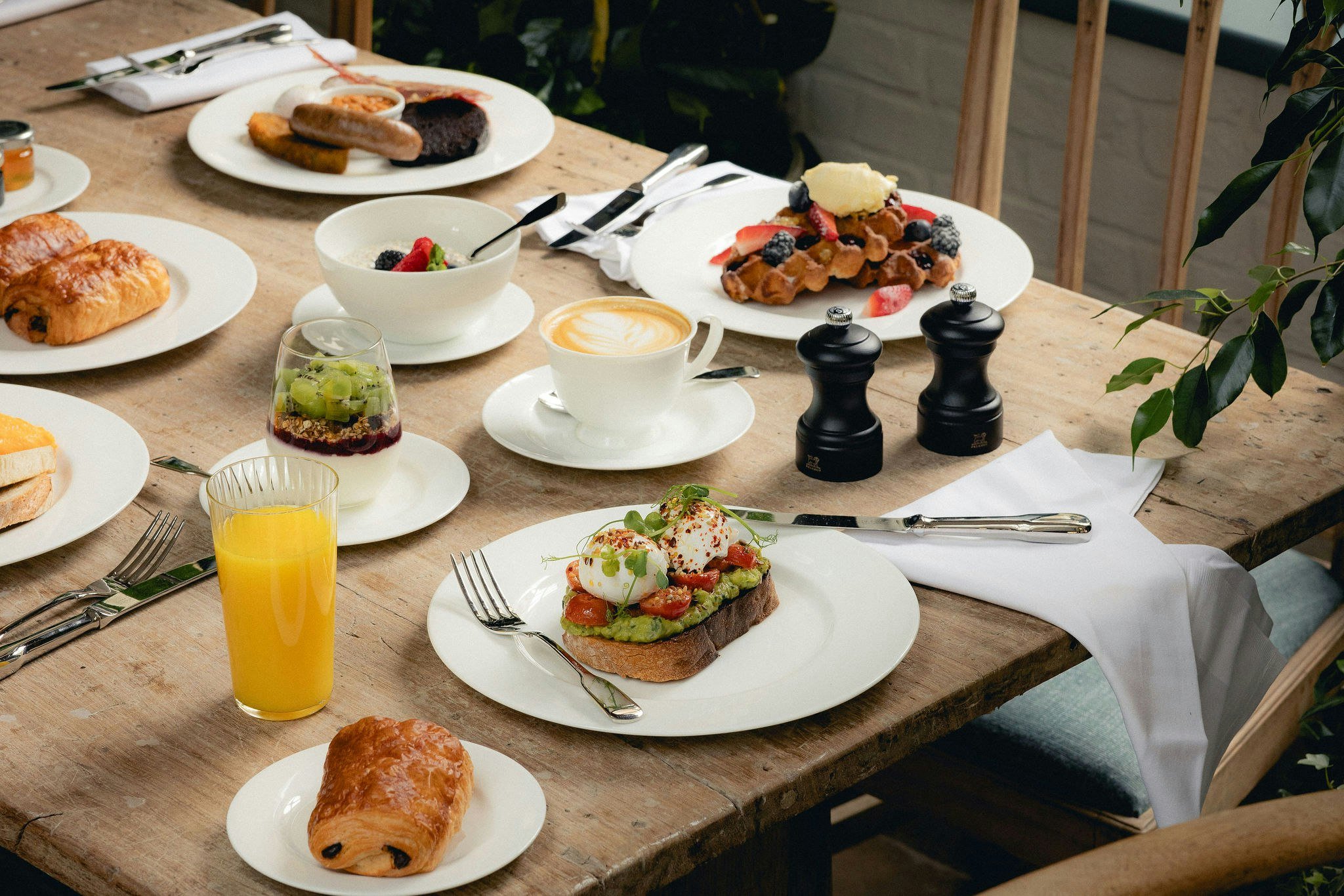 cZdewLEUU0mW2kLA2UIZQ_TZB_-_Breakfast_S