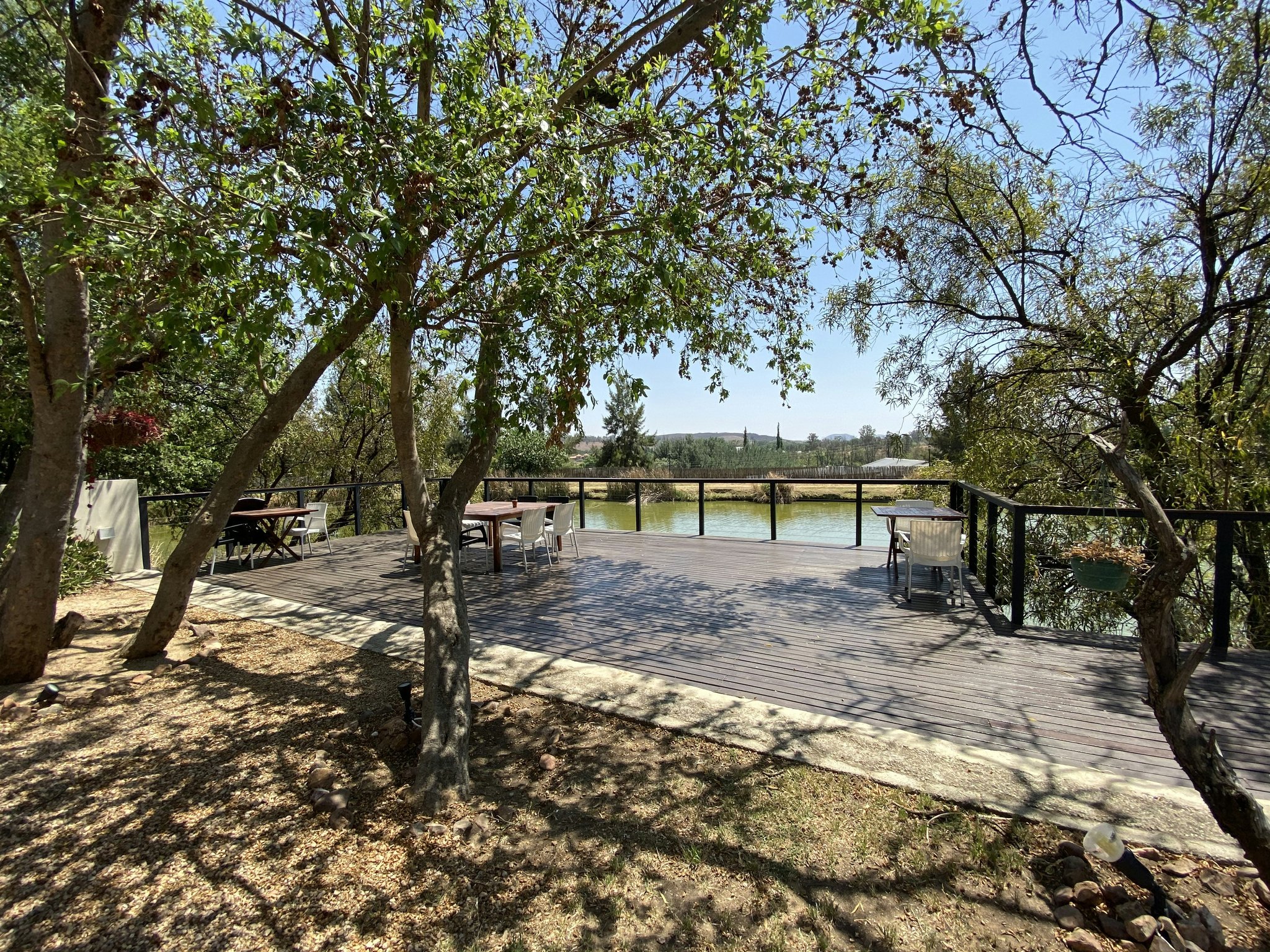 R18xR6oPOEWlkc6iuJndpA_Grounds_on_property_S