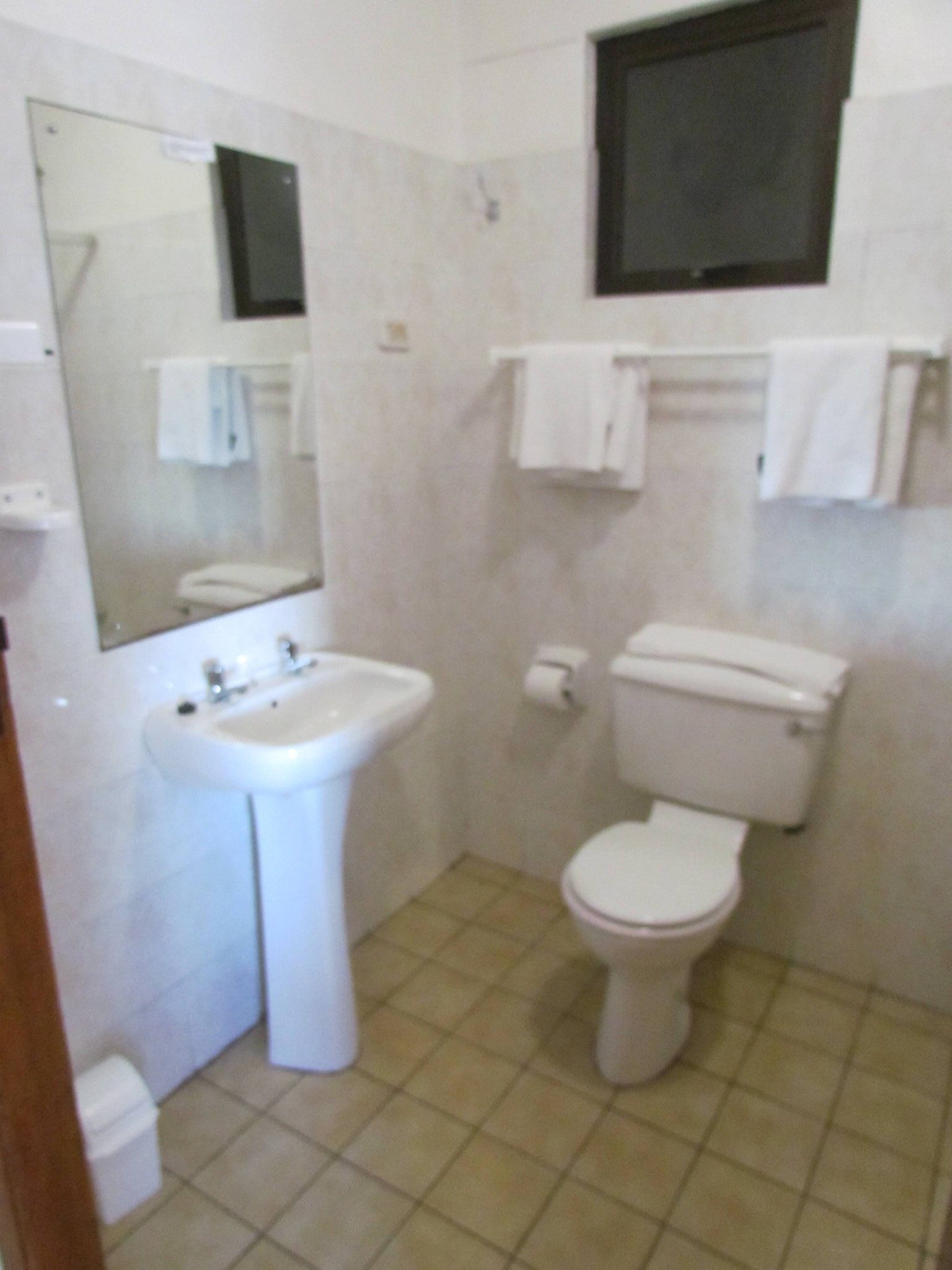 Bathroom3_S