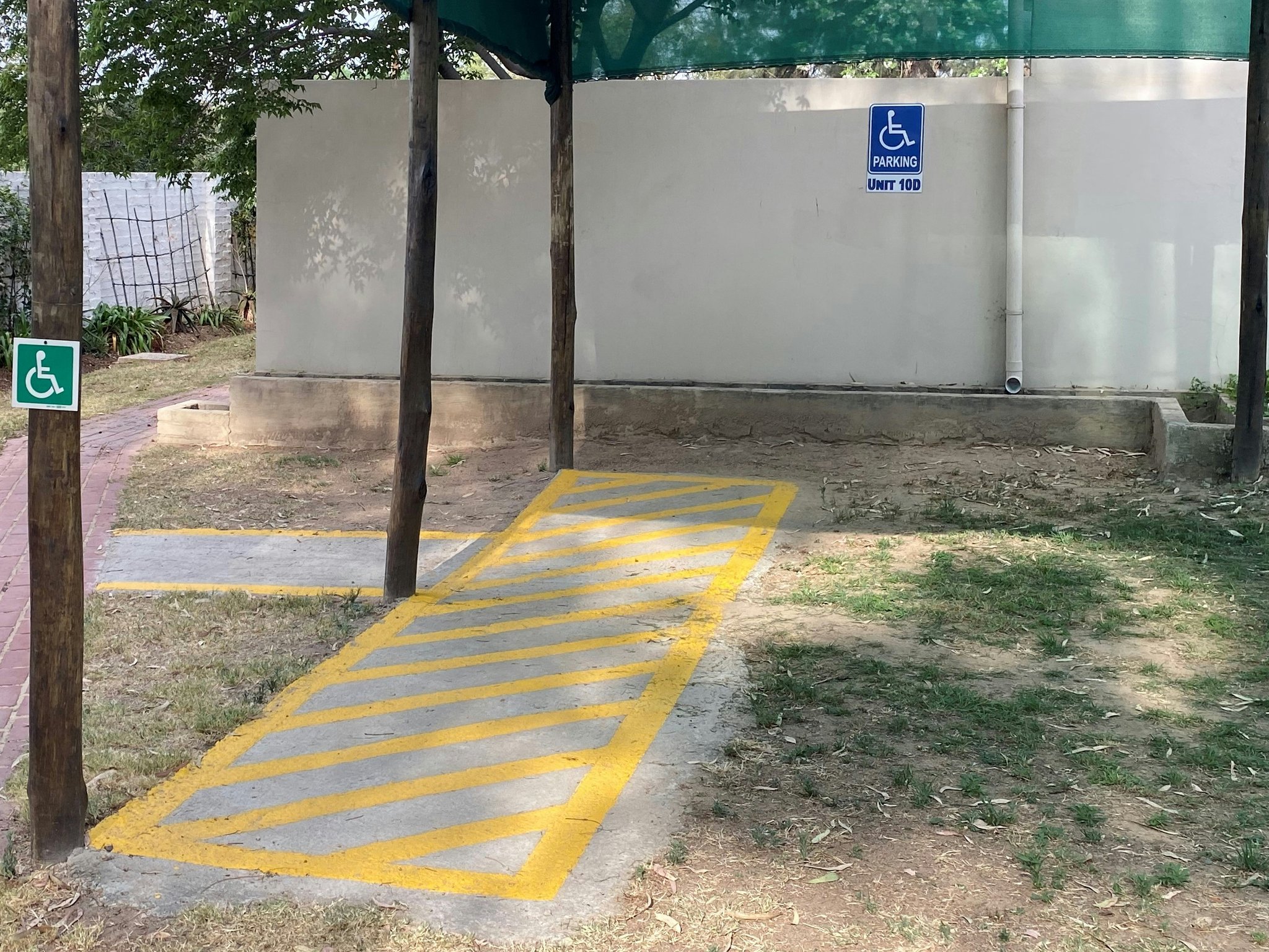 up4vq1BOskG3v0c66YySEQ_Parking_S