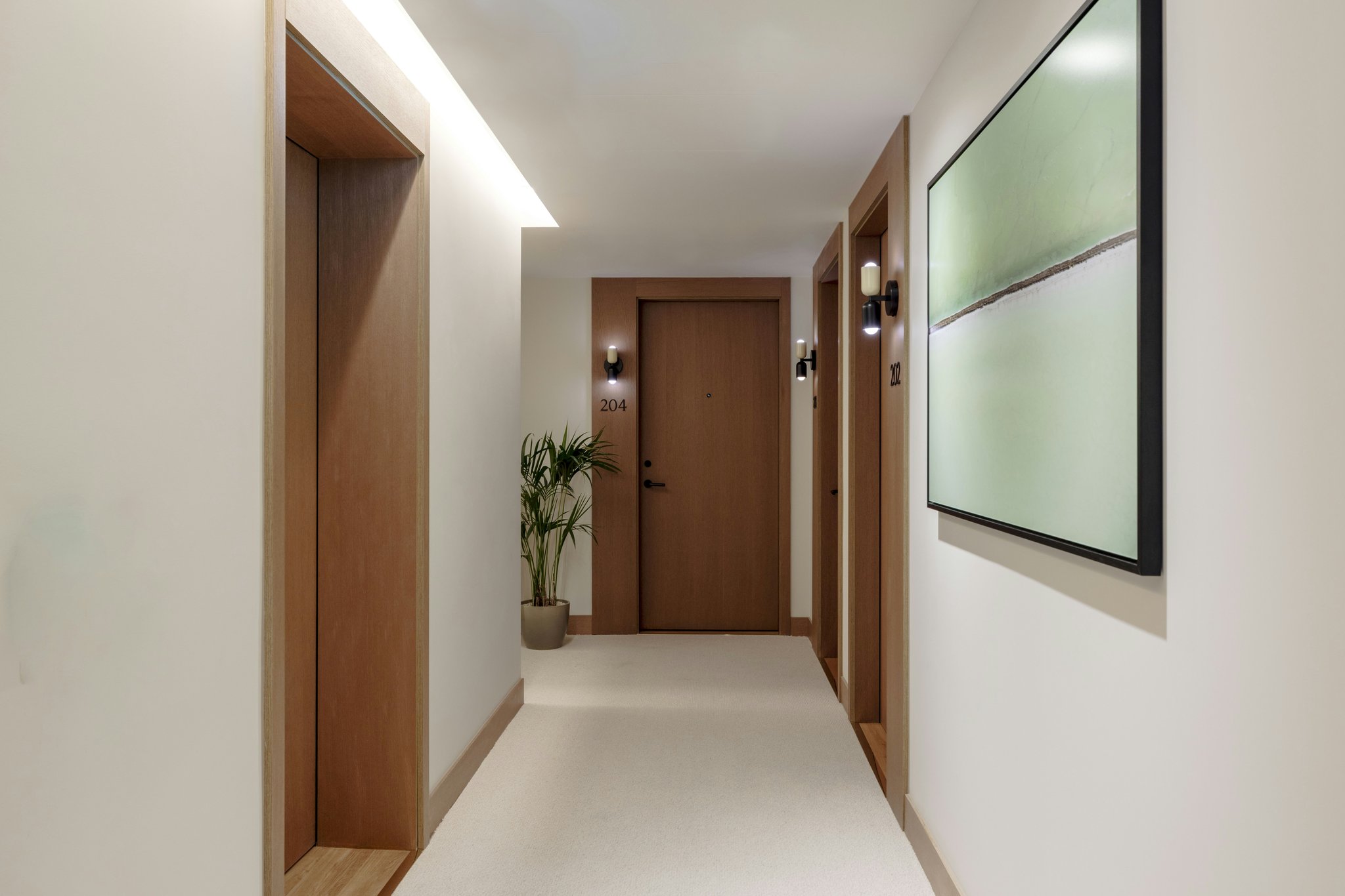 7GGdFTTZVUSQFuSRxbi2Q_Corridor_(1)_S