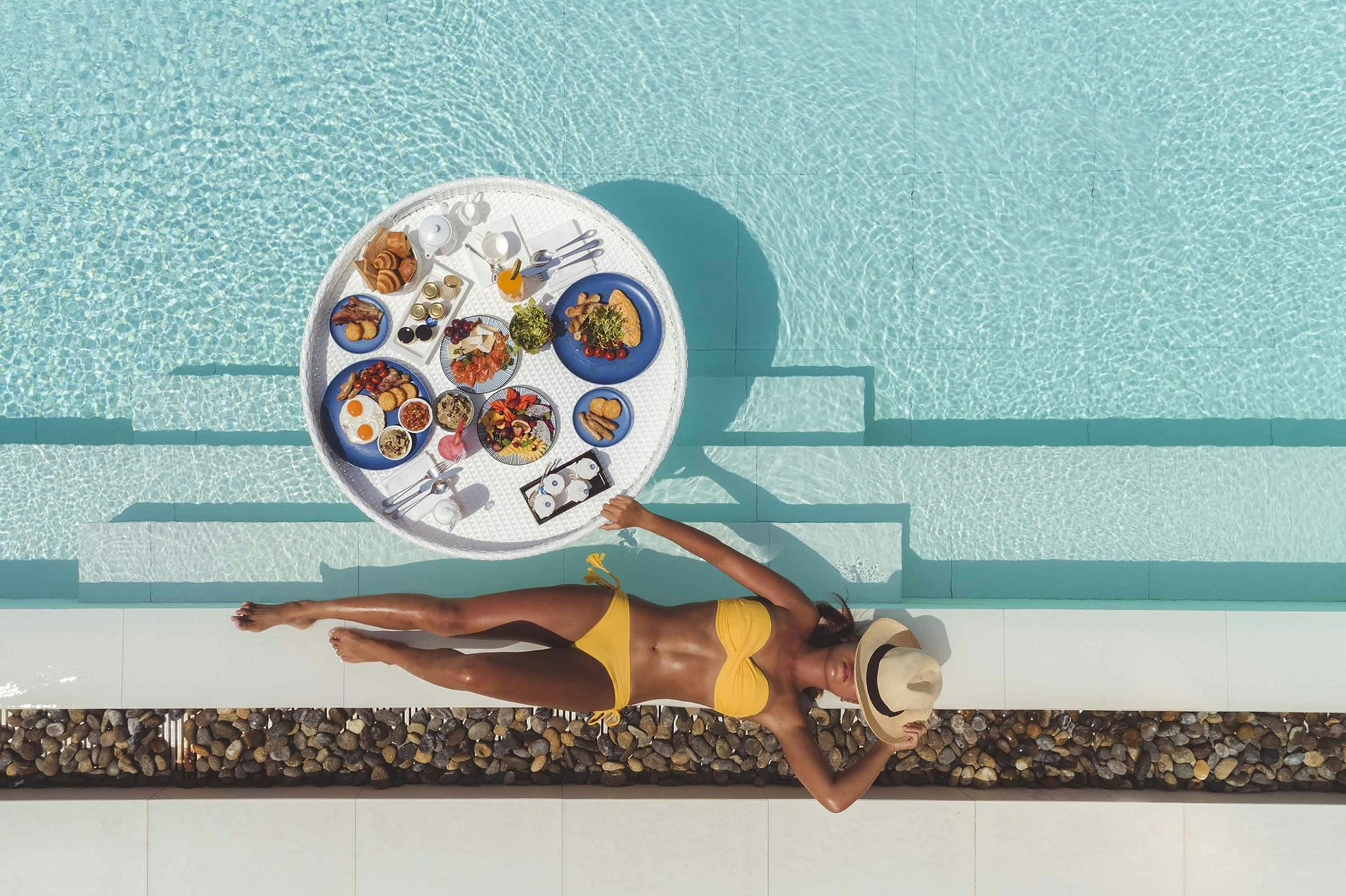 768atcIQ5EyU7HPC9VqUFQ_DJI_0003_Floating_breakfast_S