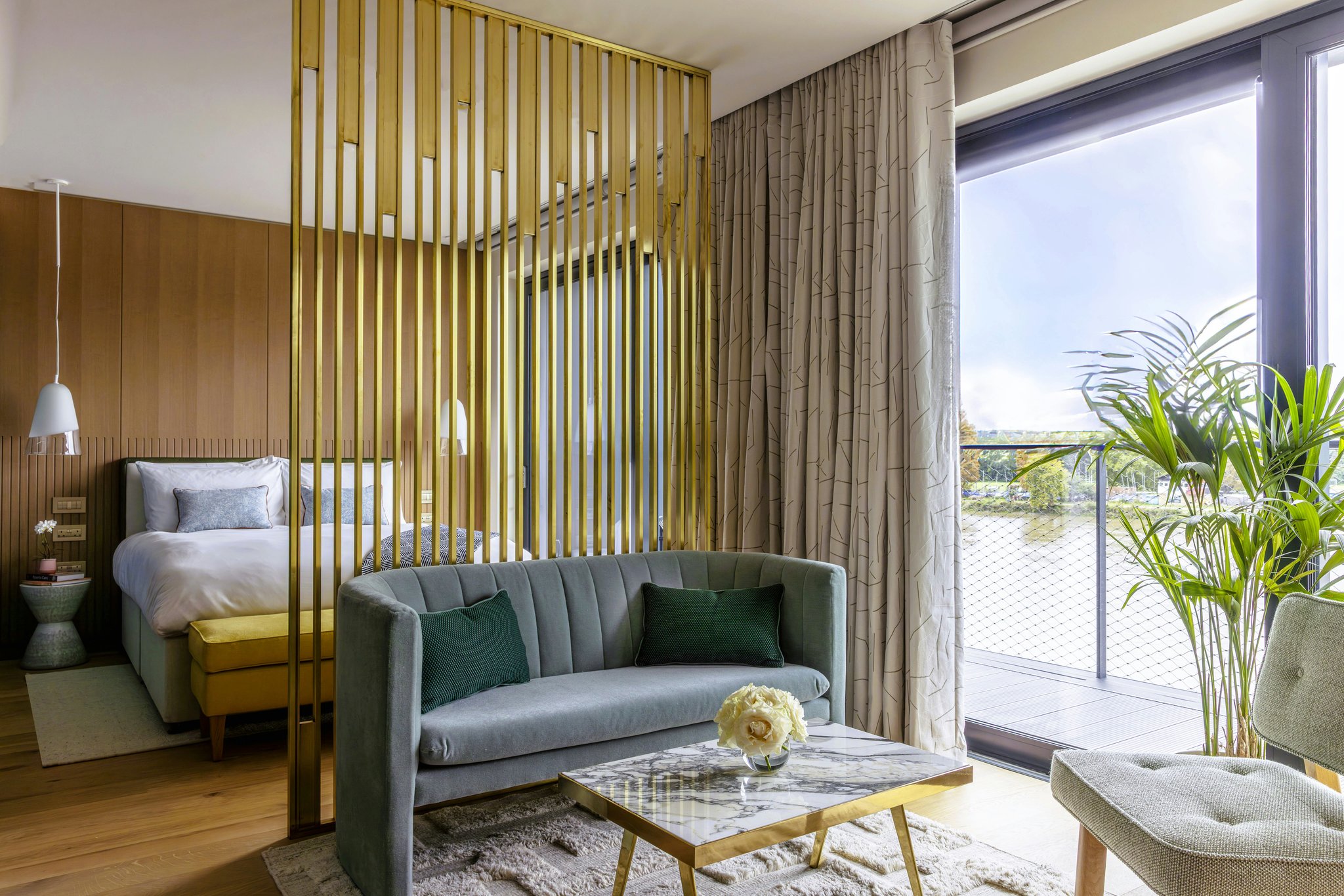 TunQfKZFaUyYilRplSmhg_Junior_Suites_(3)_S