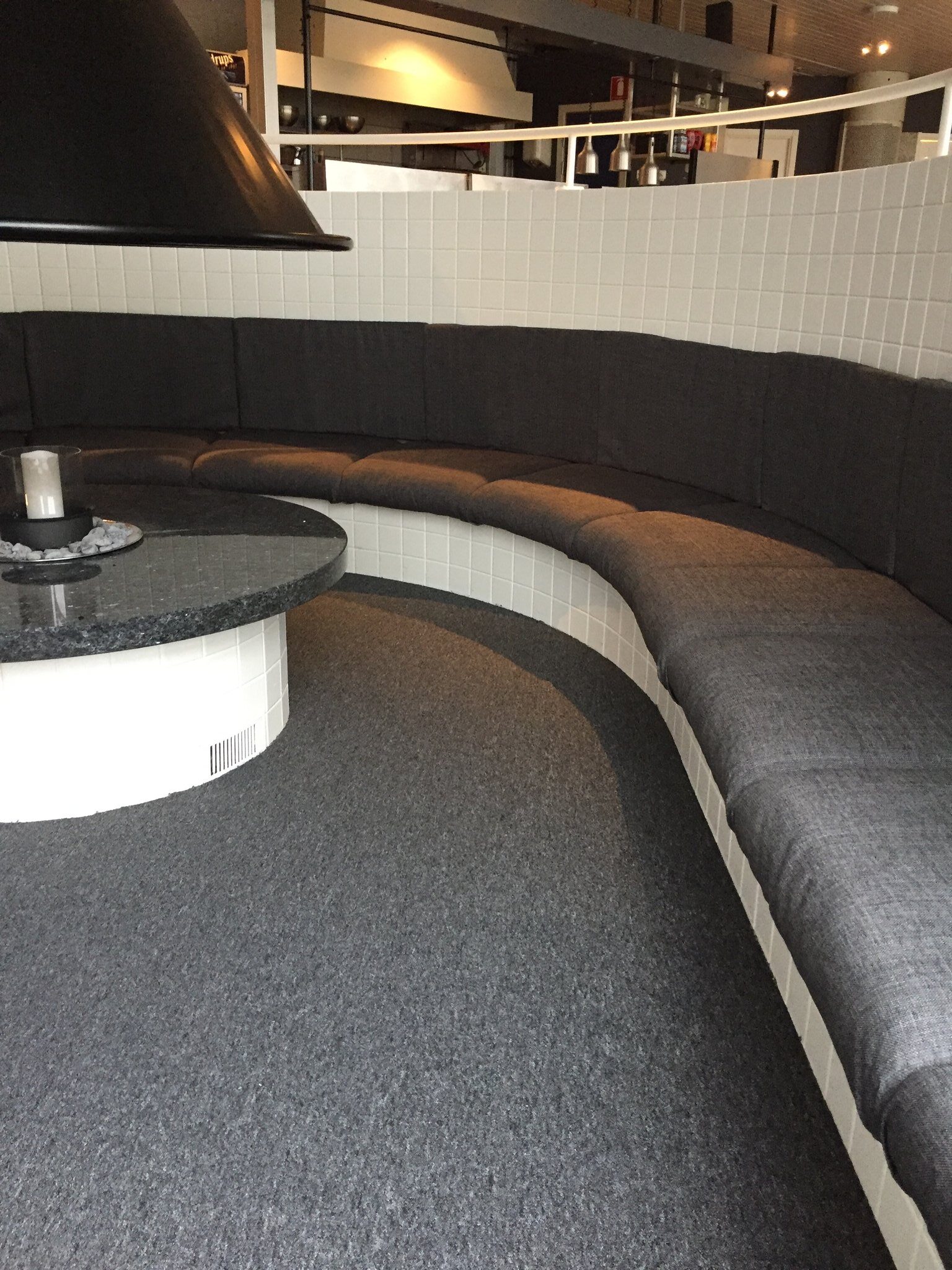Lobby-07_S