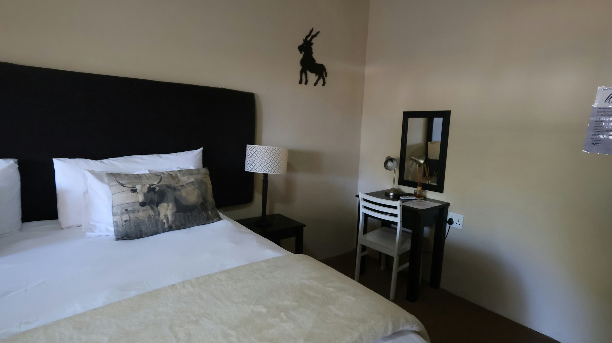 vfJTBeCSCkuKXrd0tk2pEQ_Luxury_Family_RoomIMG_0728_S