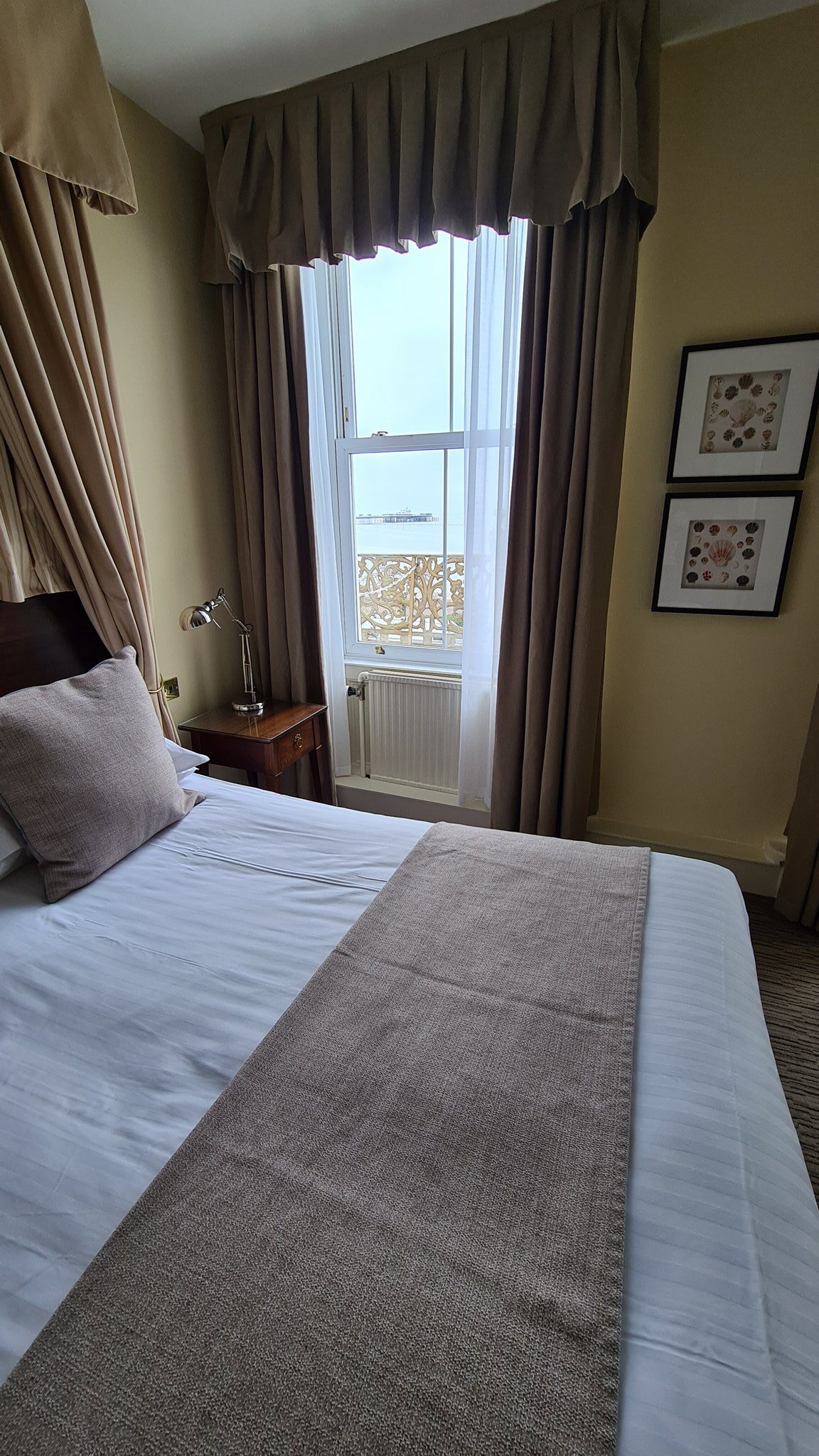 Premier_Sea_Facing_Suite8_S