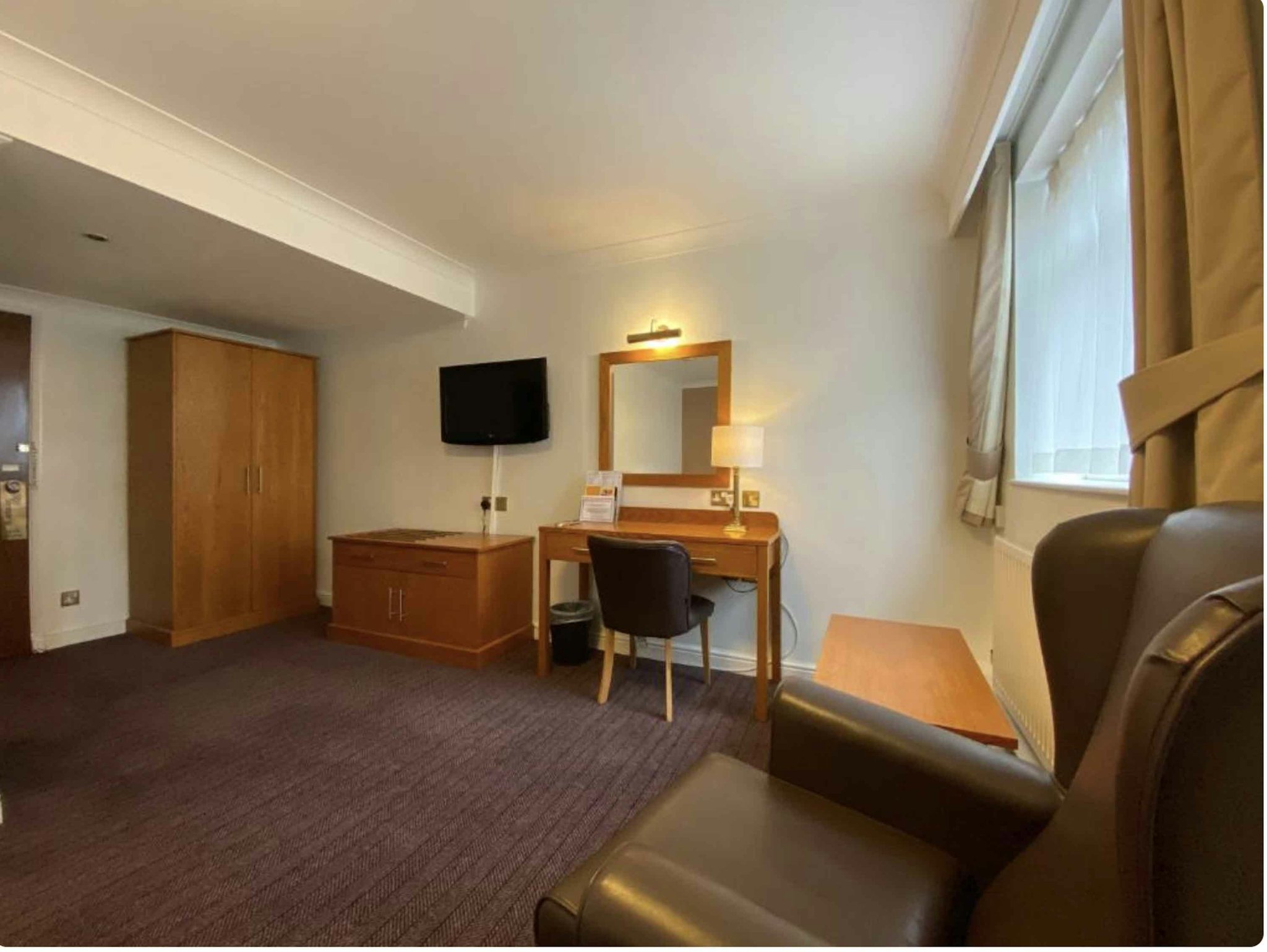 K9vaxVg8vEmkX3mC8R9g_superior_double_room_at_11_S