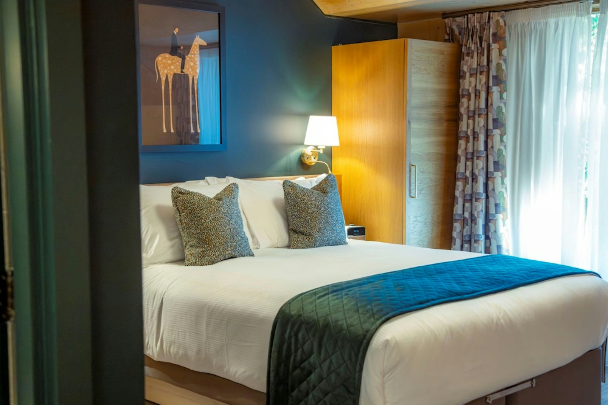 kFgz4n2qcEq8oybdi1pbMQ_Deluxe_Double_Room_S