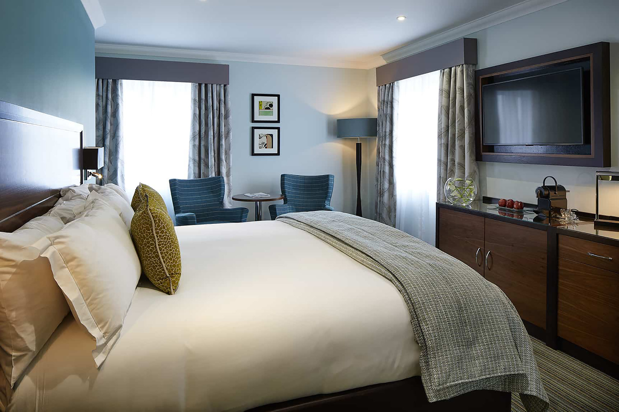 Feature_Room_Iver_Room_S