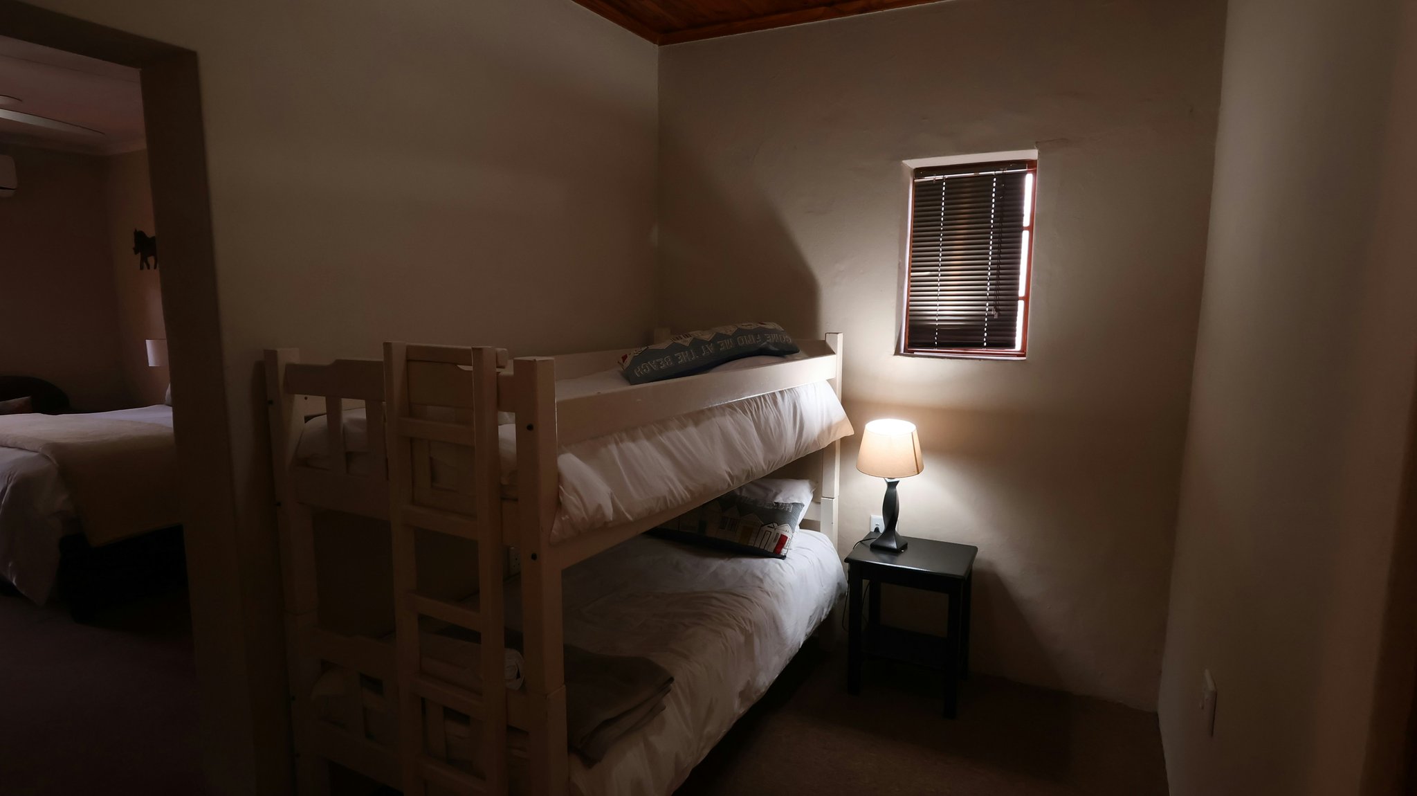 63YC5fQSUqdU8joTT4pBw_Luxury_Family_RoomIMG_0736_S