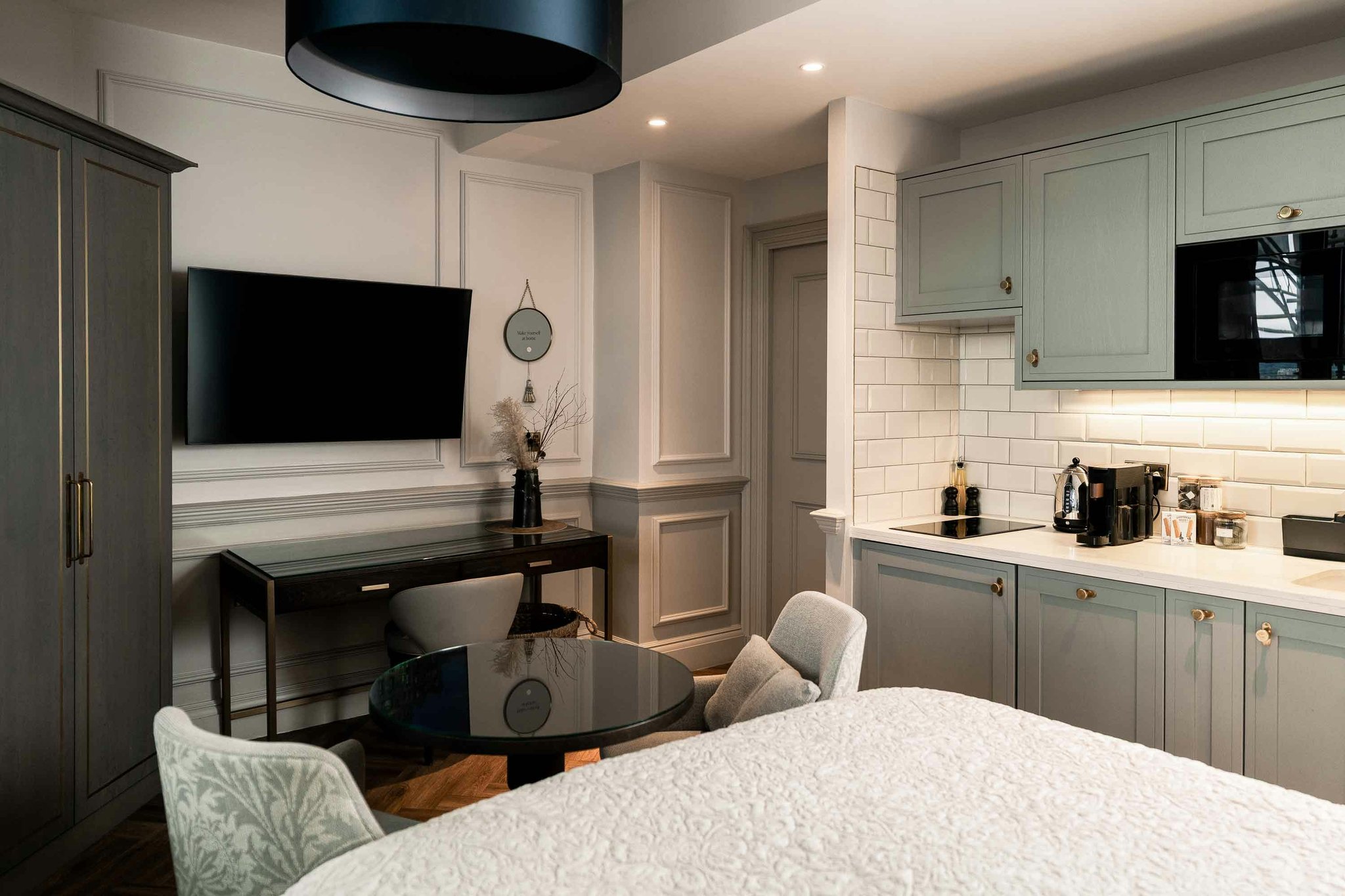 SaJFEbqA0q4OnMM0dRYUg_Cramond_Apartment-03_S