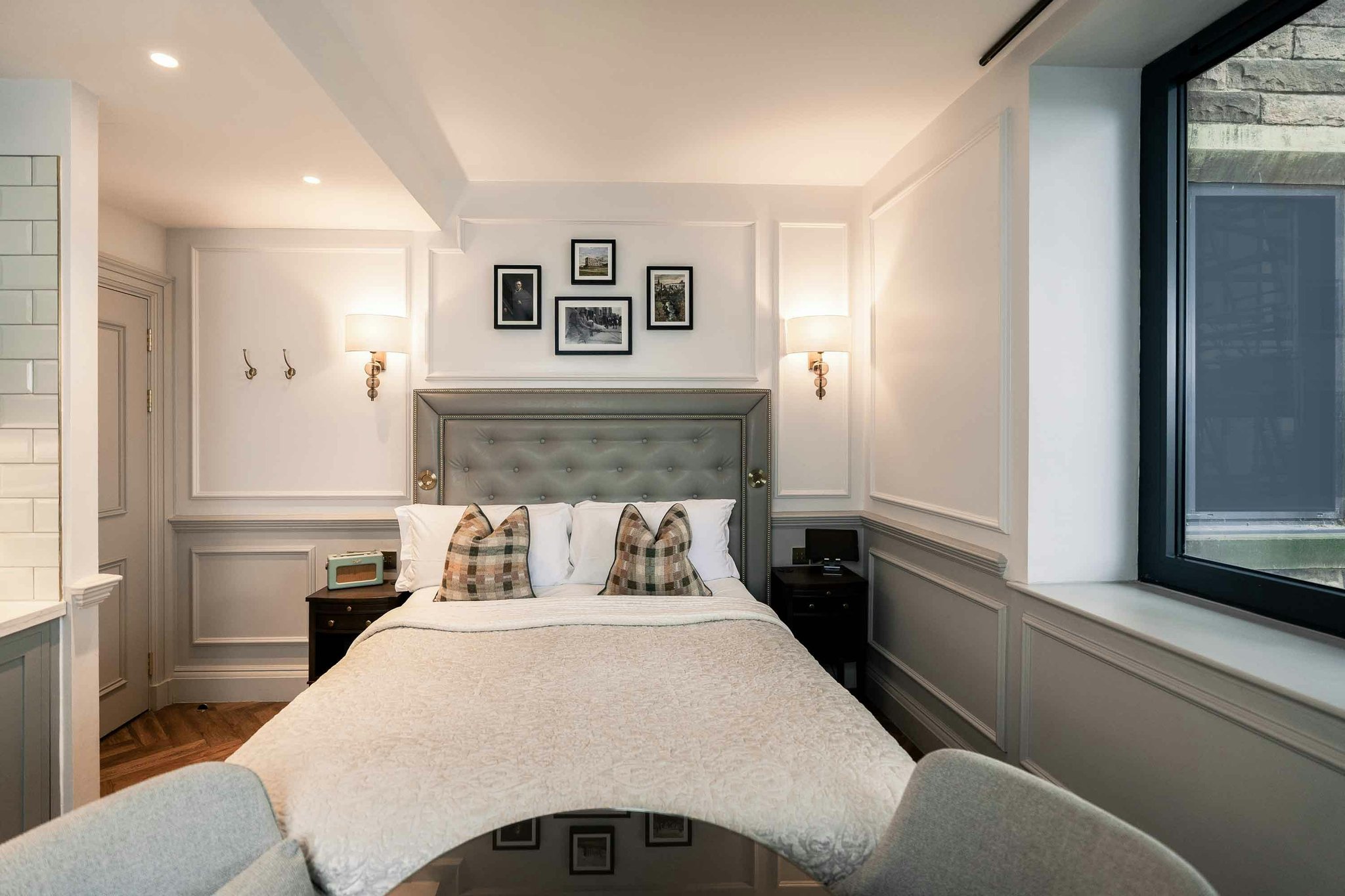 1wFBcmNPfUNUdt76wYMhg_Cramond_Apartment-07_S
