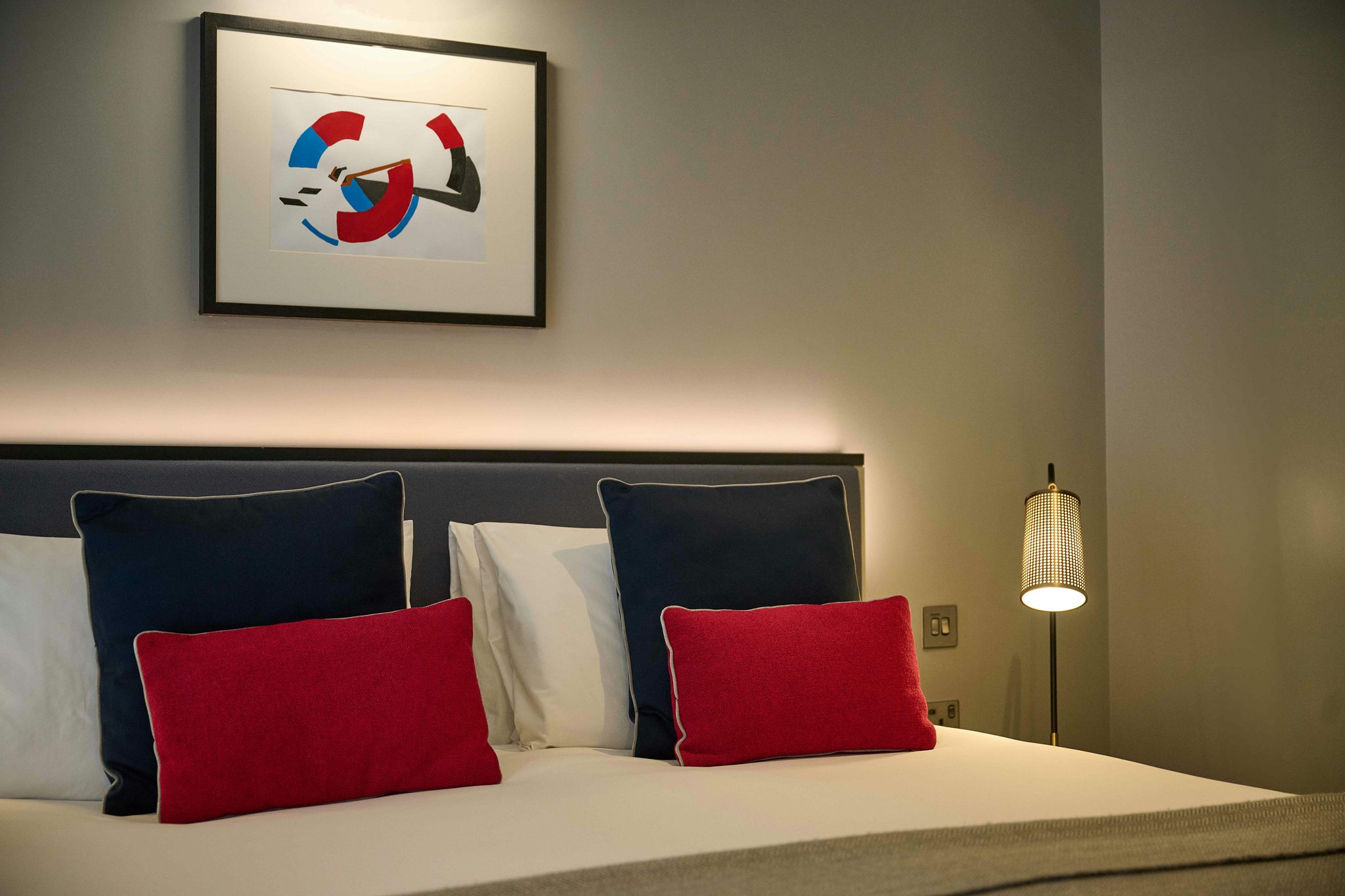 bBAB4asvu06zcWvakc84g_The_Resident_Covent_Garden_Bed_S