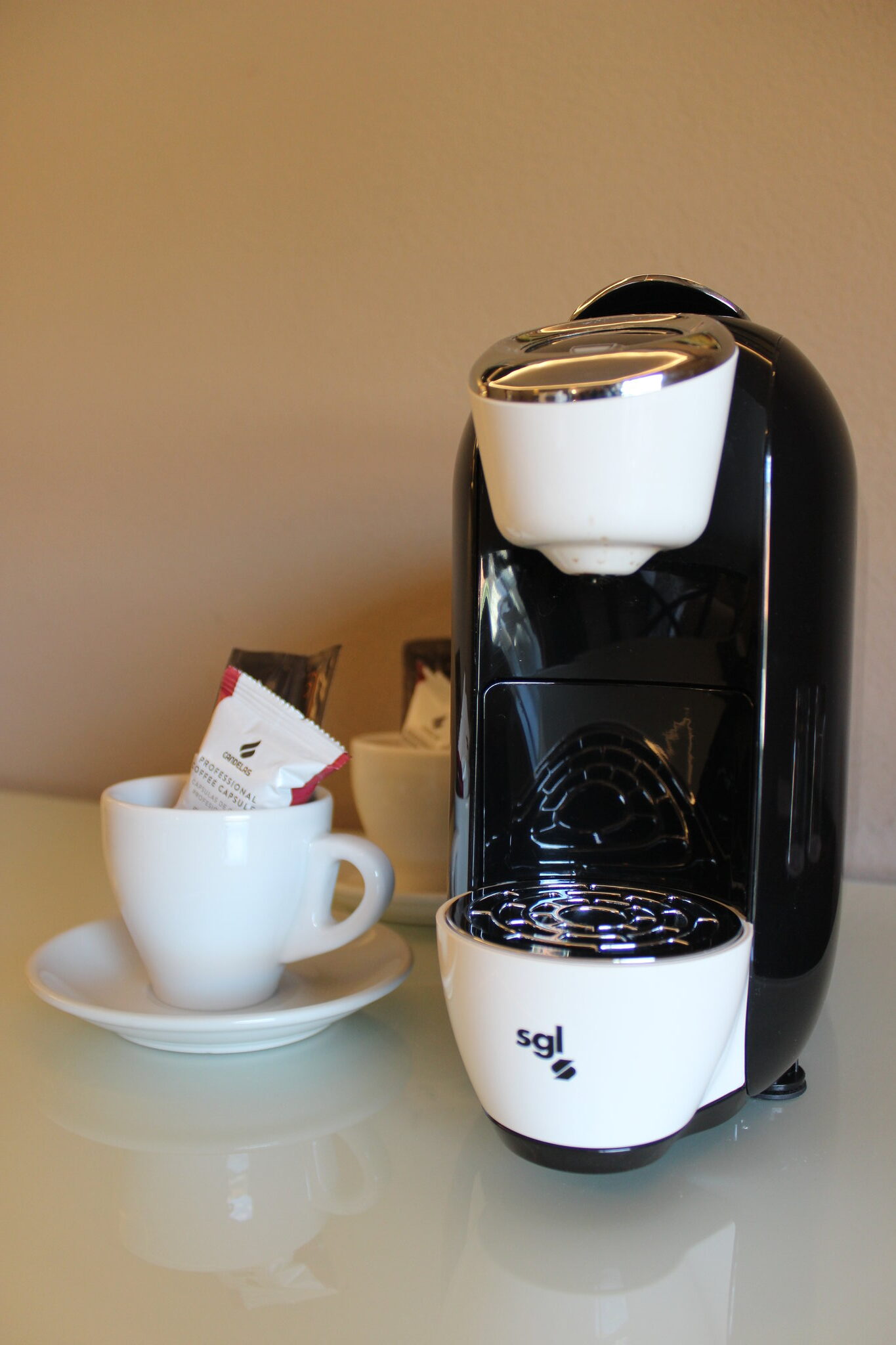 Tea_and_Coffee_Making_Facilities_(2)_S