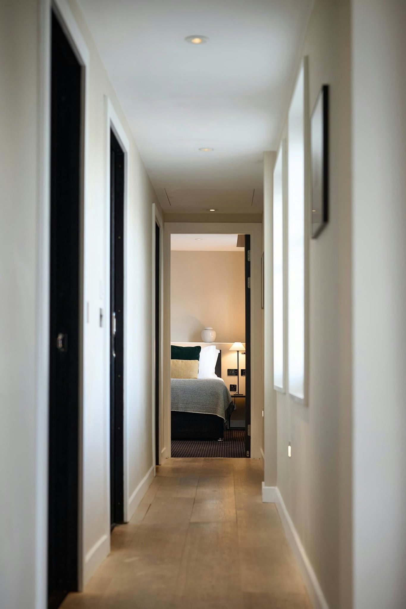 djJoxhoxdUCpCLgyfst8w_The_Resident_Soho_-_The_Carlisle_Su_S