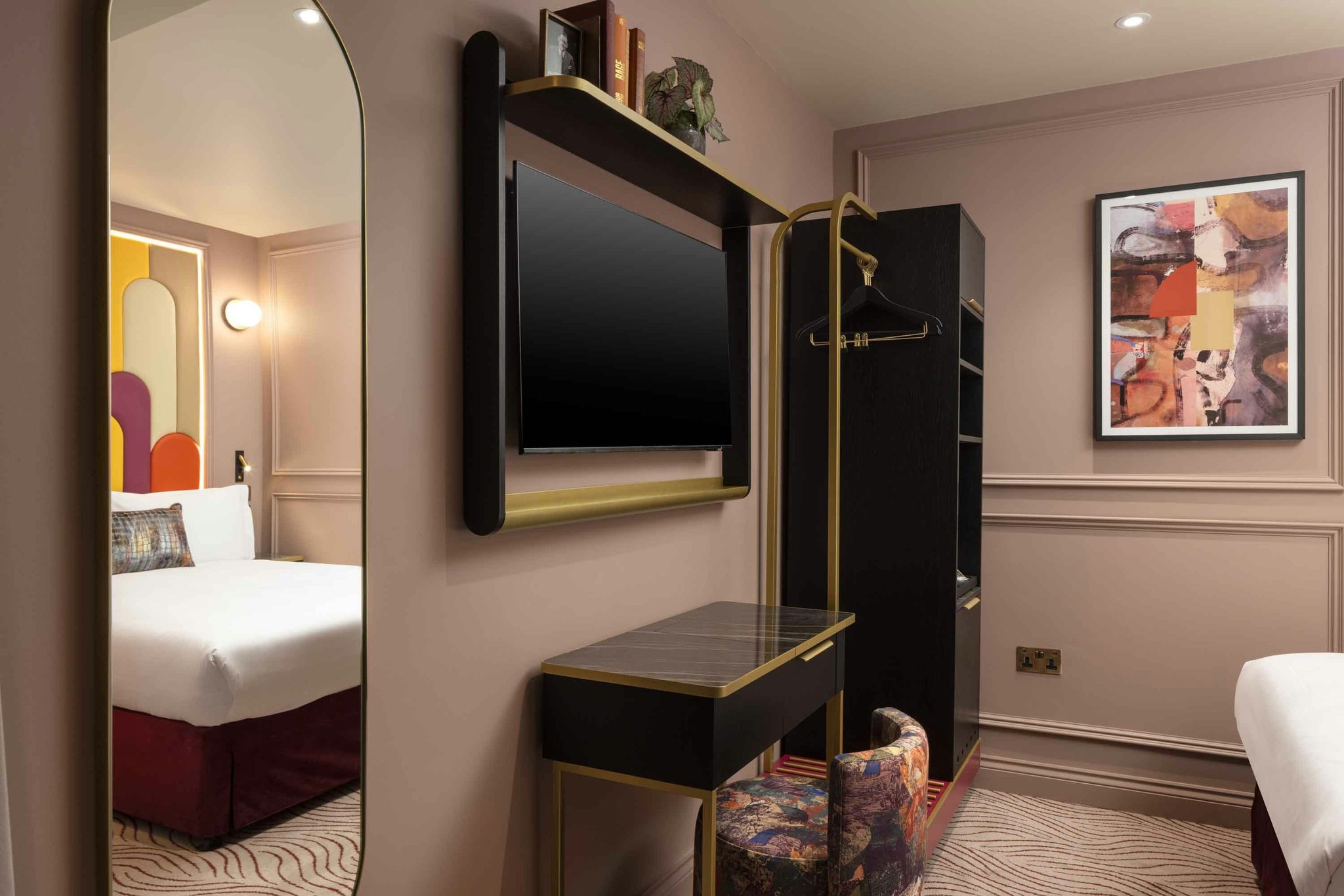 Sere5y7pQ07ST2mEBC6zA_Double_Room-19_S