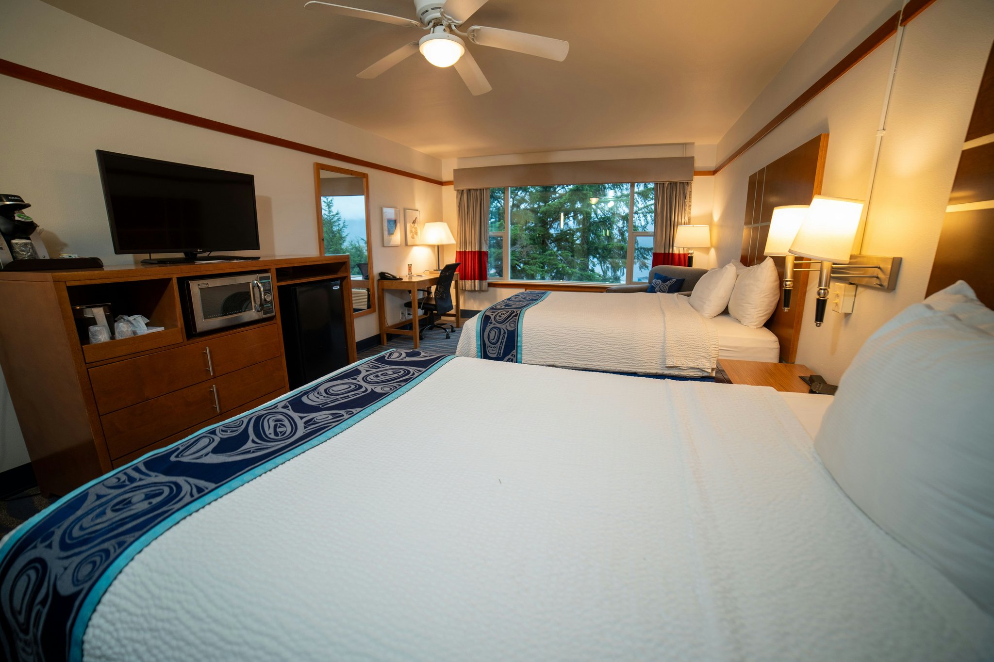 Esavmh5ekCXpfuKbiDZCg_Double_Bed_Room_(2)_S