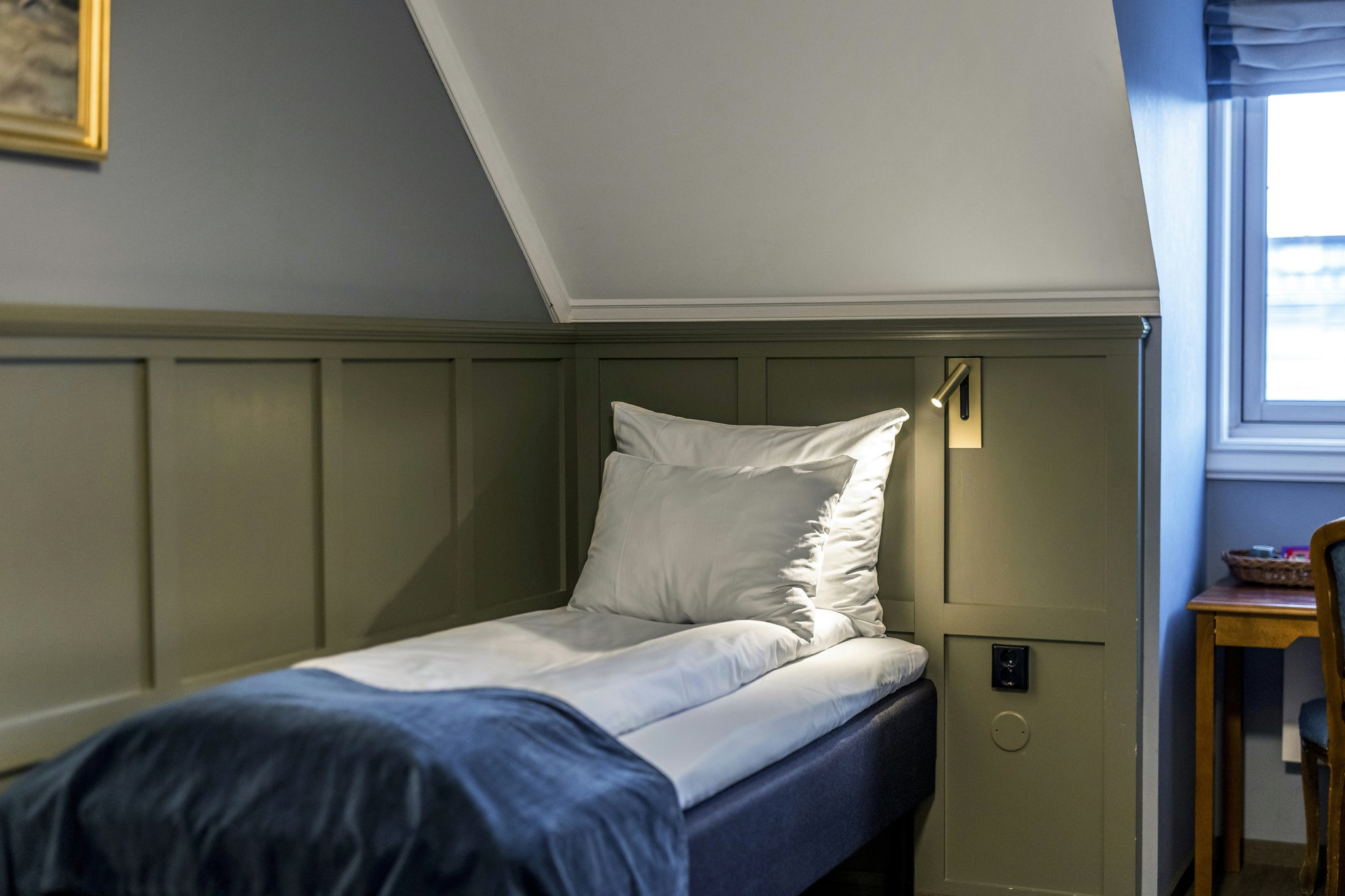 CRmvm706jPctREsf86Q_FirstHotel_Breiseth_Room_Loft_RAISFOT_S