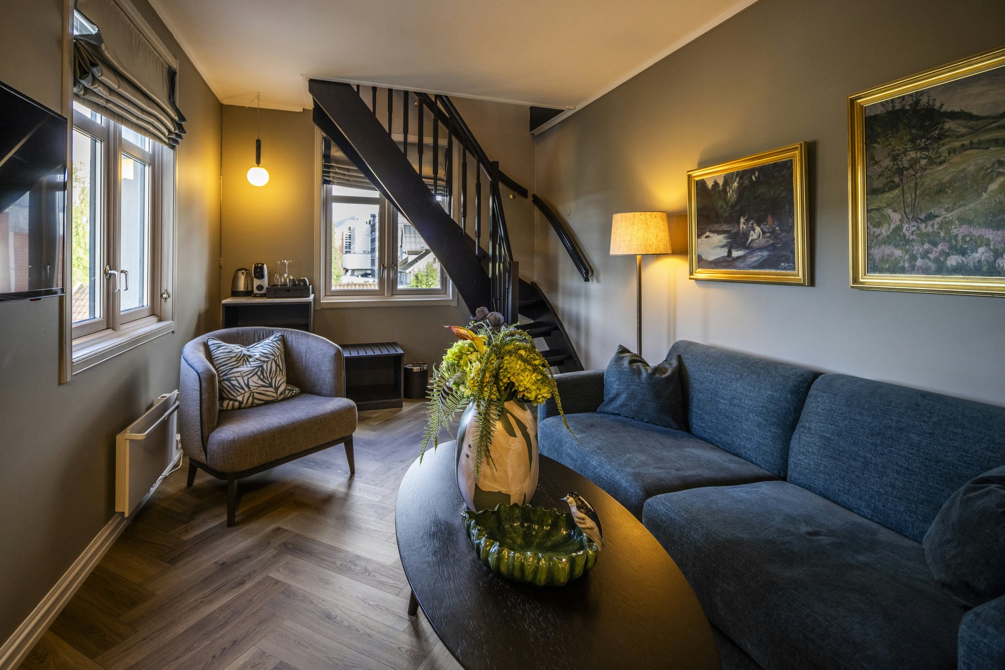 tdx520TxIE6PytYdXJI3iA_FirstHotel_Breiseth_Room_Tower_Sui_S