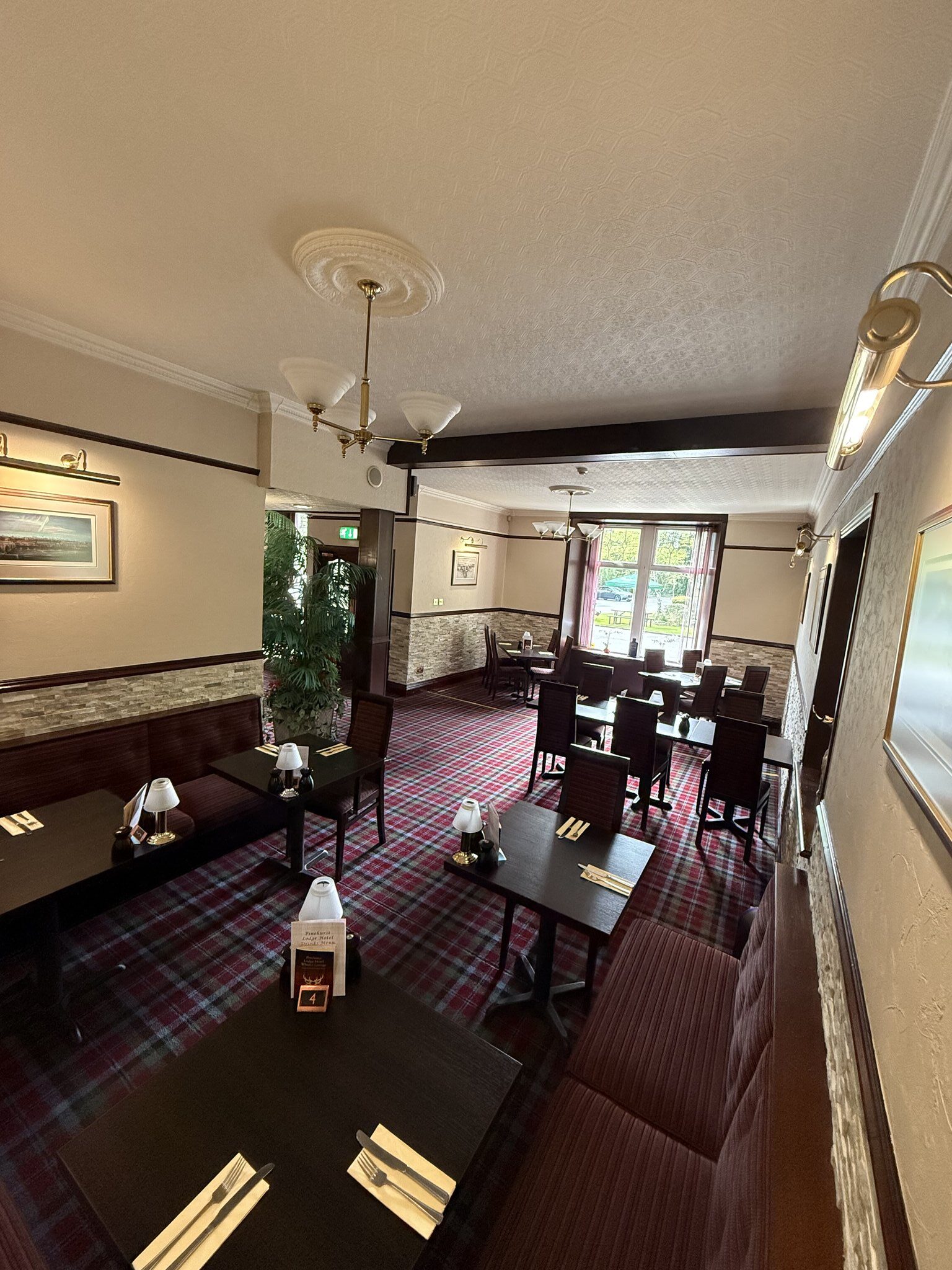 Restaurant_S
